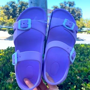 Girl’s PURPLE Water Sandals POOL SLIDES Size 2/3 NEW Birkenstock Style
